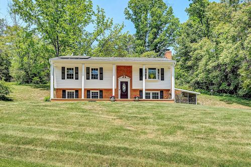 133 Kelsey Way, Fincastle, VA, 24090-3025 | Card Image