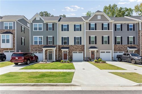 113 Big Woods Dr, Poquoson, VA, 23662-1882 | Card Image