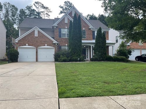 9112 Linden Tree Ln, Charlotte, NC, 28277-6597 | Card Image