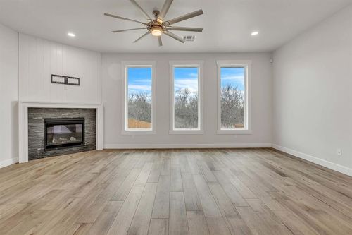 15809 Aparados Way, Edmond, OK, 73013 | Card Image
