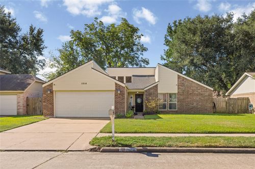 1514 Washington Dr, Deer Park, TX, 77536-6456 | Card Image