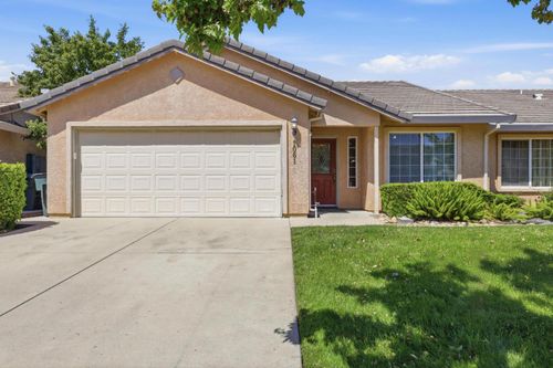 1061 Courtyard Drive, Yuba City, CA, 95991 | Card Image