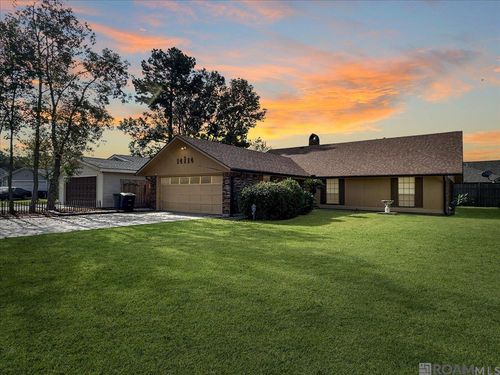 14114 Pinehurst Ave, Baton Rouge, LA, 70817-5235 | Card Image