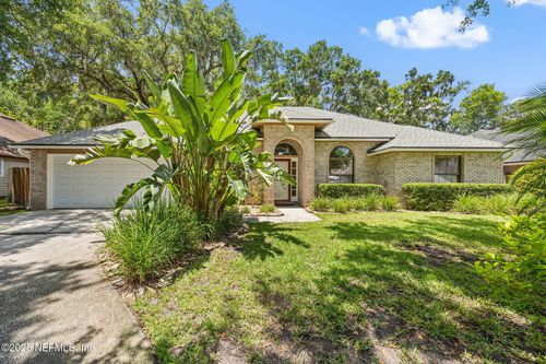 602 Hibernia Oaks Dr, Fleming Island, FL, 32003-4534 | Card Image