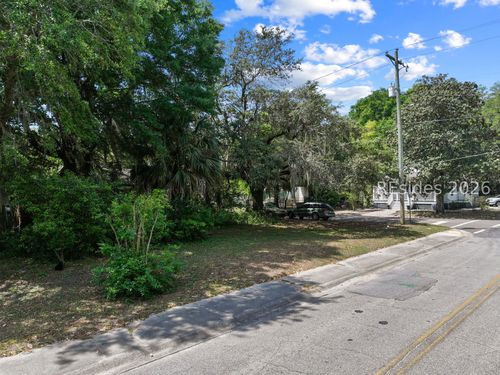 1114 Congress St, Beaufort, SC, 29902-4511 | Card Image