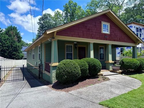 1647 Walker Ave, College Park, GA, 30337-1432 | Card Image