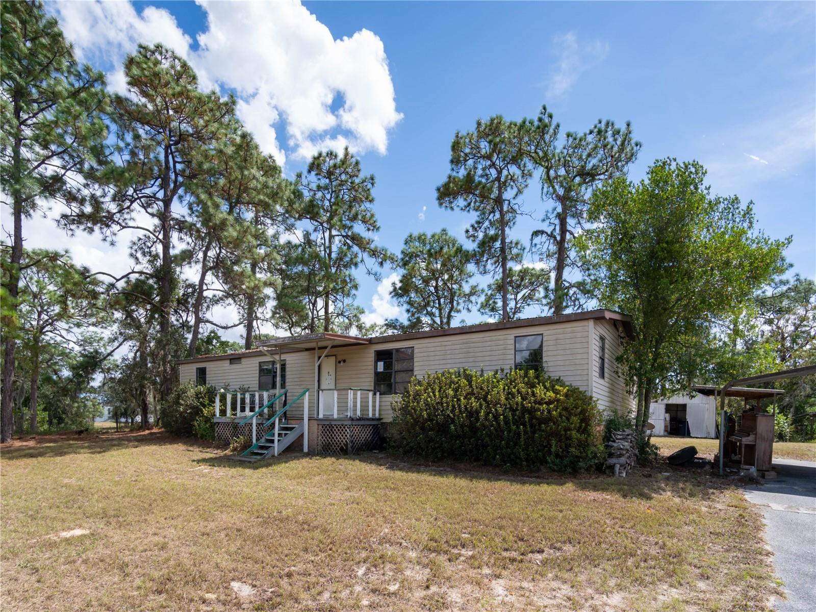 Residential in DUNNELLON 5