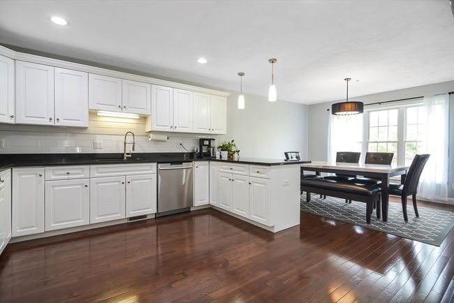 UNIT-52 - 72 Highland Rd, Condo with 3 bedrooms, 3 bathrooms and 6 parking in Raynham MA | Image 10