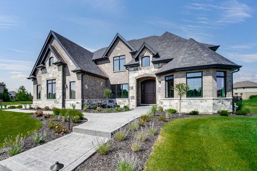 20145 Waterview Trl, Frankfort, IL, 60423-8810 | Card Image