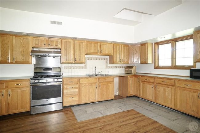 479 Bender Rd, House other with 3 bedrooms, 2 bathrooms and null parking in Roundup MT | Image 11