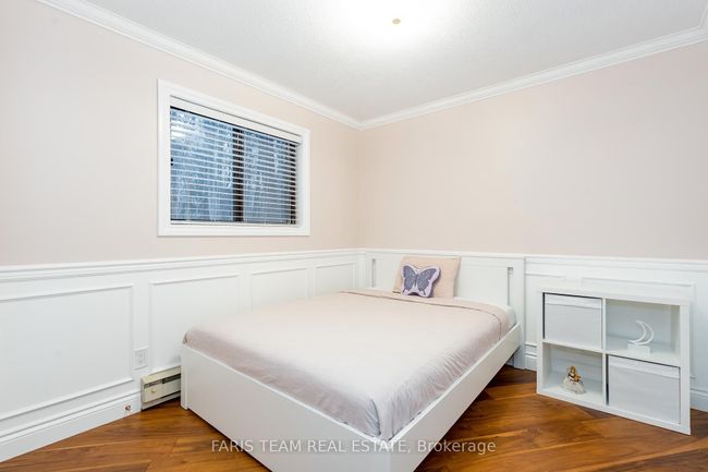 8 Celestine Crt, House other with 5 bedrooms, 2 bathrooms and 9 parking in Tiny ON | Image 19