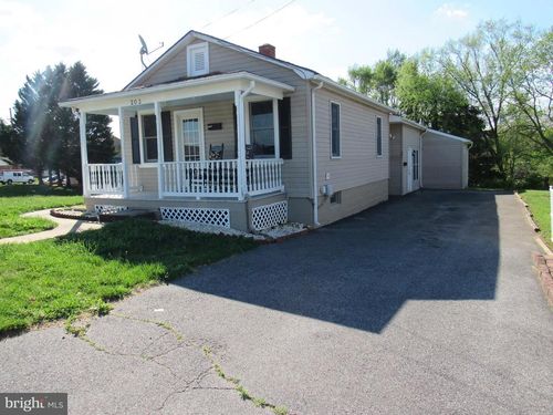 203 W 5th Ave, RANSON, WV, 25438-1013 | Card Image