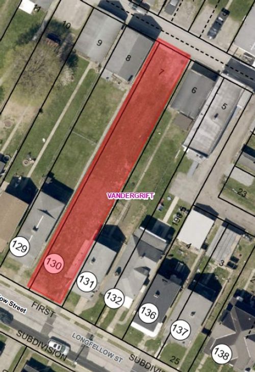 512 Longfellow St, Vandergrift, PA, 15690-1498 | Card Image