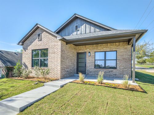 930 N Hodge St, Sapulpa, OK, 74066-2535 | Card Image