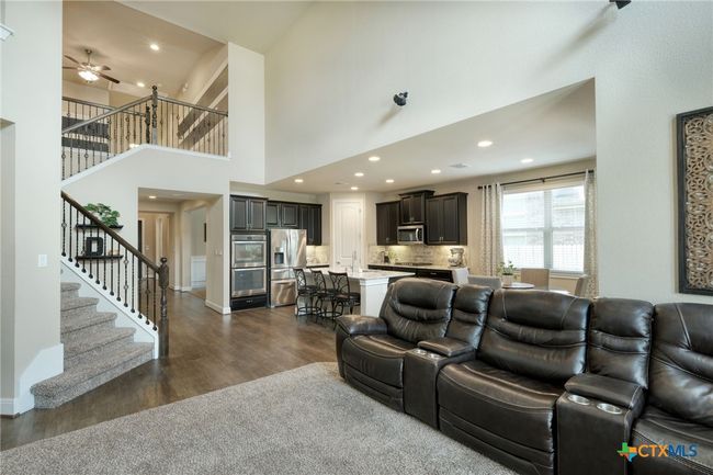Open to kitchen and dinning areas | Image 8