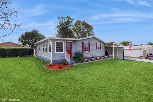 820 Hibiscus Drive, LADY LAKE, FL, 32159 | Card Image