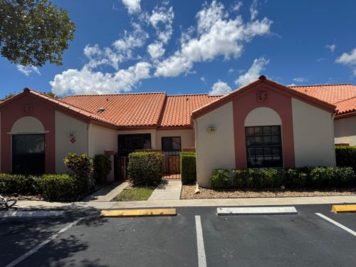 84 Centennial Ct, Deerfield Beach, FL, 33442-9135 | Card Image