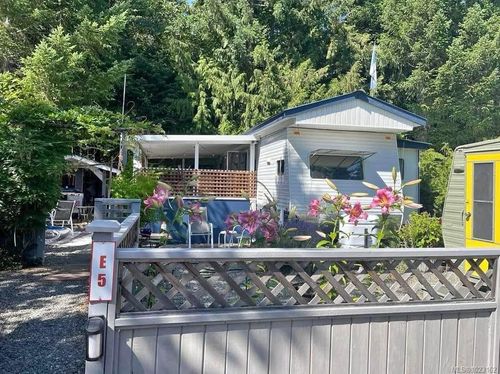 e5-2650 Turnbull Rd, Qualicum Beach, BC, V9K2R2 | Card Image