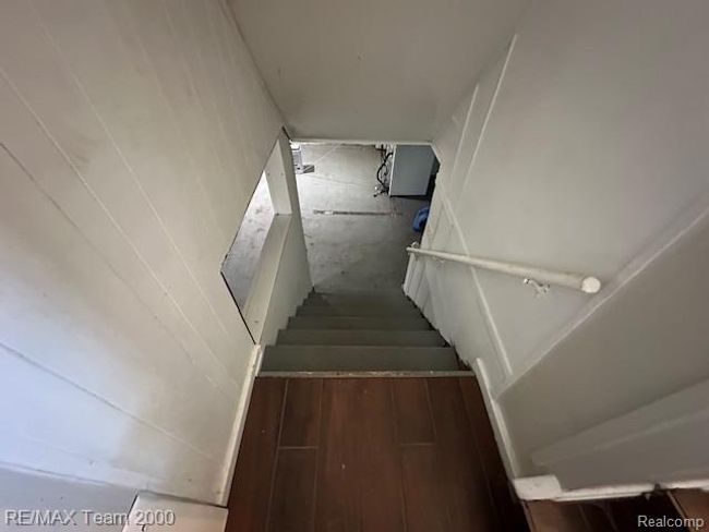 View of stairway | Image 28