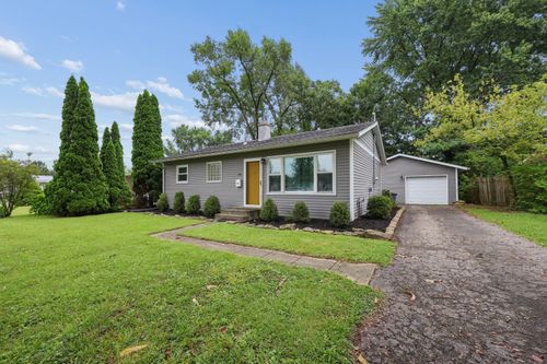 718 Meadow Dr, Newark, OH, 43055-4330 | Card Image
