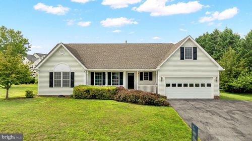 307 Canyon Rd, WINCHESTER, VA, 22602-7032 | Card Image
