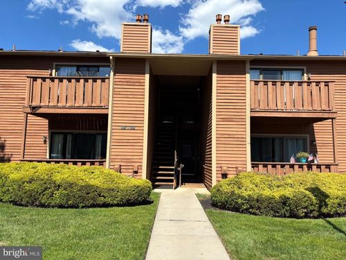 303 Woodhollow Dr, MARLTON, NJ, 08053-1044 | Card Image