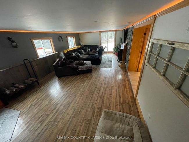11780 Highway 28, House other with 5 bedrooms, 2 bathrooms and 10 parking in Apsley ON | Image 15