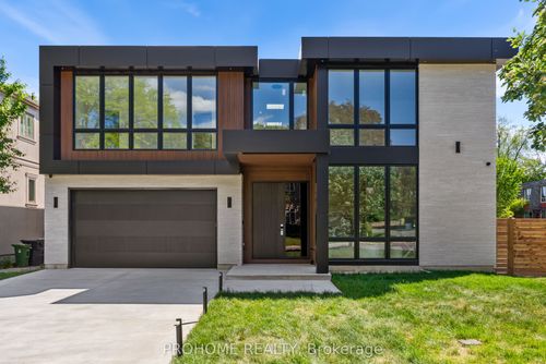 15 Aldershot Cres, North York, ON, M2P1L7 | Card Image