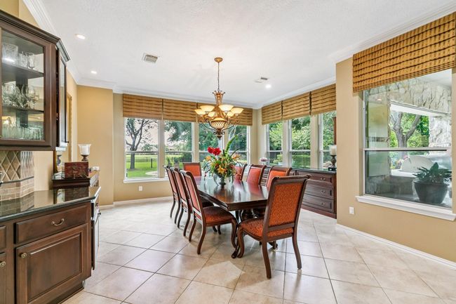 7826 Camden Hollow Ln, House other with 5 bedrooms, 5 bathrooms and 3 parking in Humble TX | Image 15