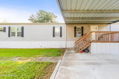 210 Terry Michael St, New Iberia, LA, 70560-8867 | Card Image
