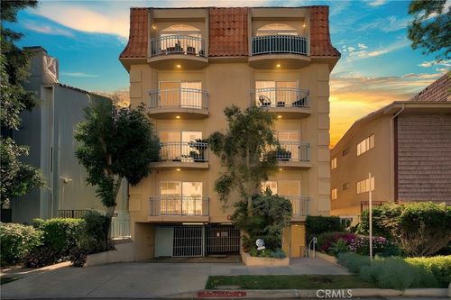 102-1871 Greenfield Ave, Los Angeles, CA, 90049-3205 | Card Image