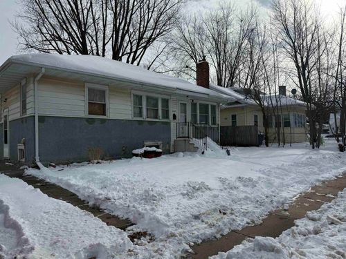 517 Fletcher Ave, Waterloo, IA, 50701-2943 | Card Image