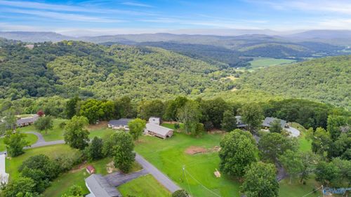 274 Ayers Cir, Grant, AL, 35747-9416 | Card Image