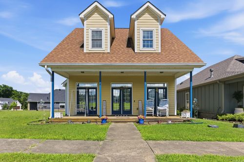 4 E Citron, Bryant, AR, 72022-8393 | Card Image