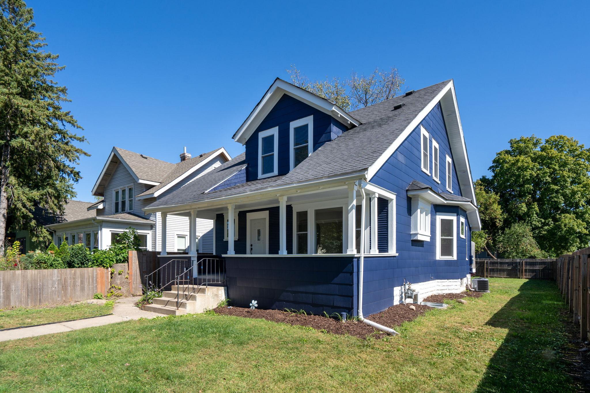 Russell Ave, Minneapolis, MN 55411