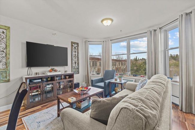 APT-400 - 409 Farrell St, Condo with 2 bedrooms, 2 bathrooms and null parking in South Burlington VT | Image 5