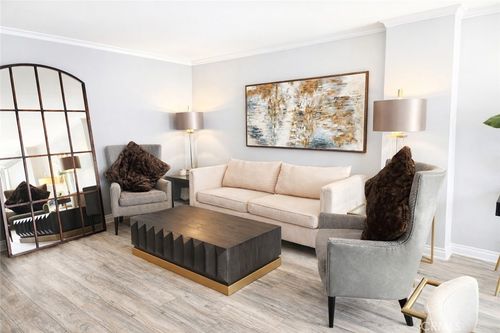 1305-10747 Wilshire Blvd, Santa Monica, CA, 90403-5410 | Card Image