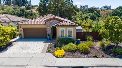 5701 Yarrow Dr, SANTA MARIA, CA, 93455-6116 | Card Image