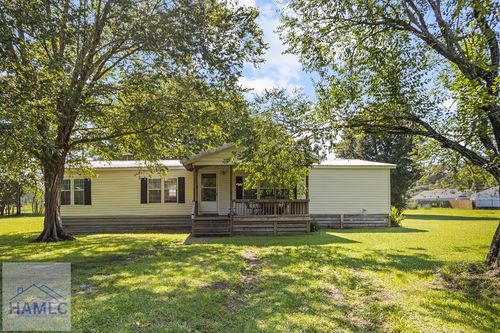 68 Levy A. Ray Road Ne, Ludowici, GA, 31316 | Card Image