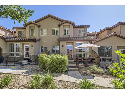 4555 S Auckland Ct, Aurora, CO, 80015-5645 | Card Image