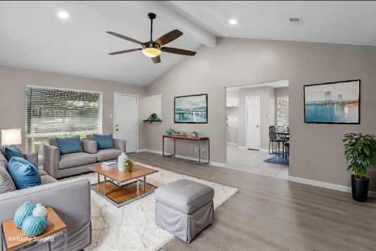 Leafwood Cir, League City, TX 77573