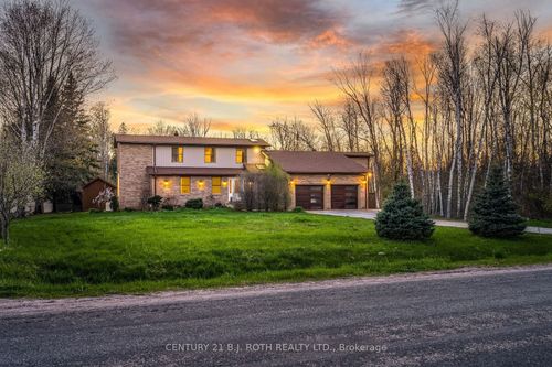 upper-7950 8th Line, Utopia, ON, L0M1T0 | Card Image