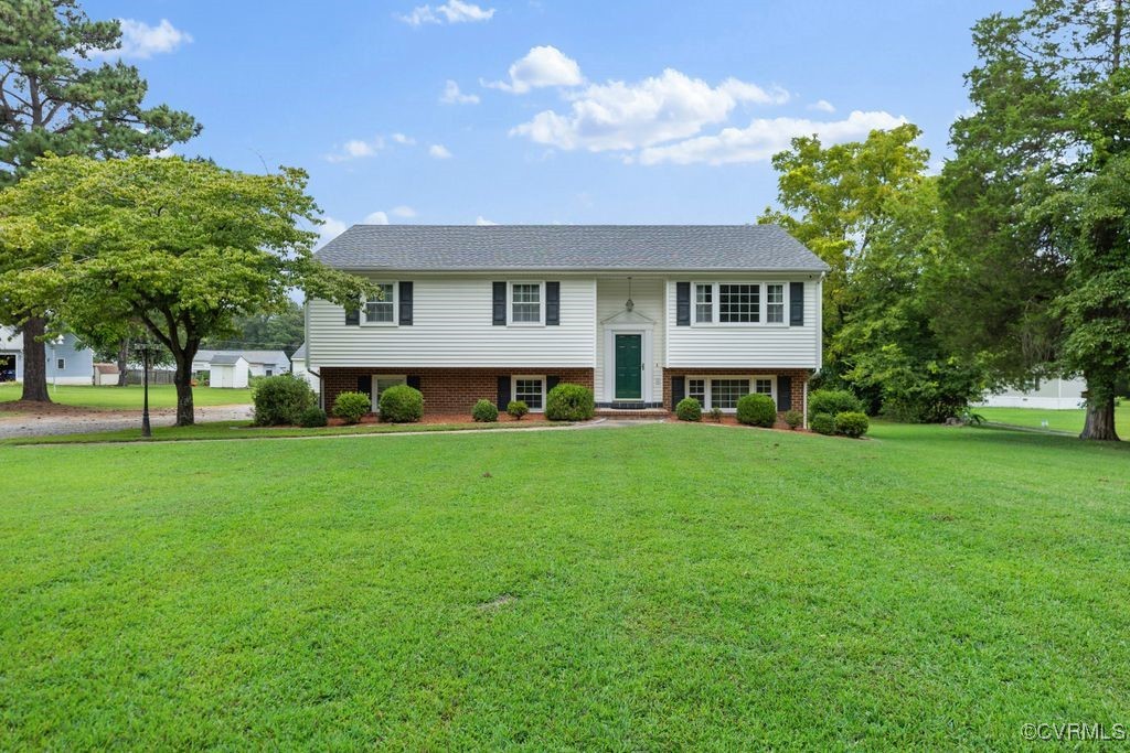 Hundred Rd, Chester, VA 23831