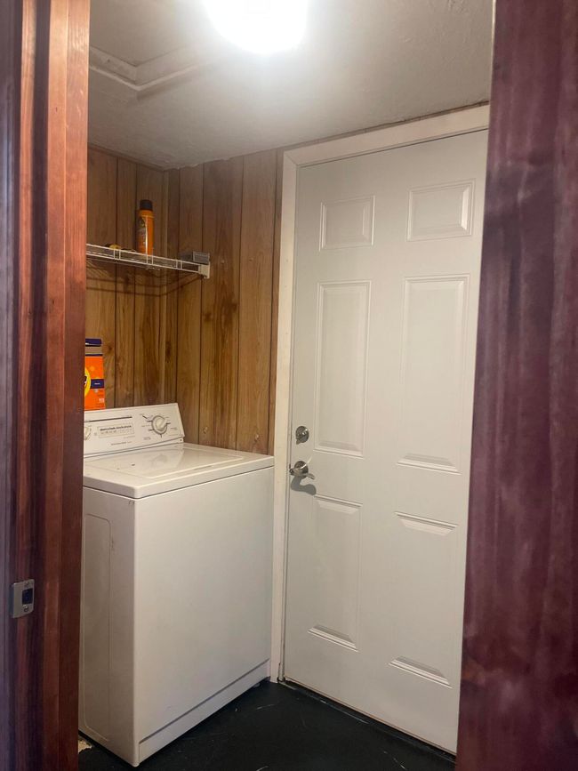 Laundry W | Image 14