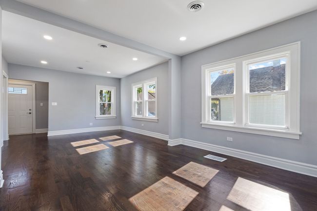 4530 Wenonah Ave, House other with 5 bedrooms, 3 bathrooms and 8 parking in Forest View IL | Image 5