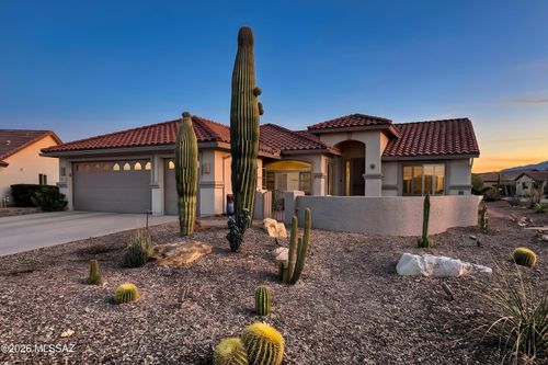 976 N Night Heron Dr, Green Valley, AZ, 85614-6103 | Card Image