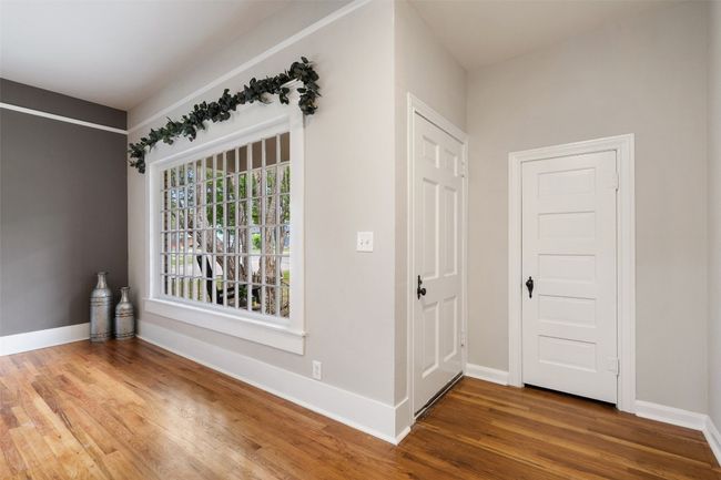 208 W 5 Th St, House other with 4 bedrooms, 3 bathrooms and 4 parking in Lampasas TX | Image 11