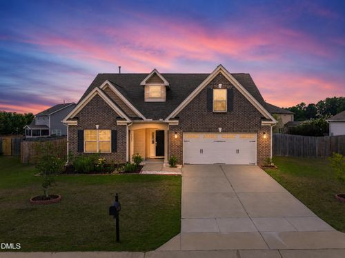 1212 Windrose Dr, Fuquay Varina, NC, 27526-5717 | Card Image
