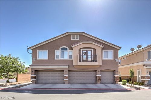102-4850 Straight Flush Dr, Las Vegas, NV, 89122-2597 | Card Image