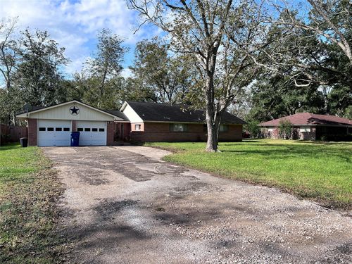 707 Maple St, Sweeny, TX, 77480-1909 | Card Image